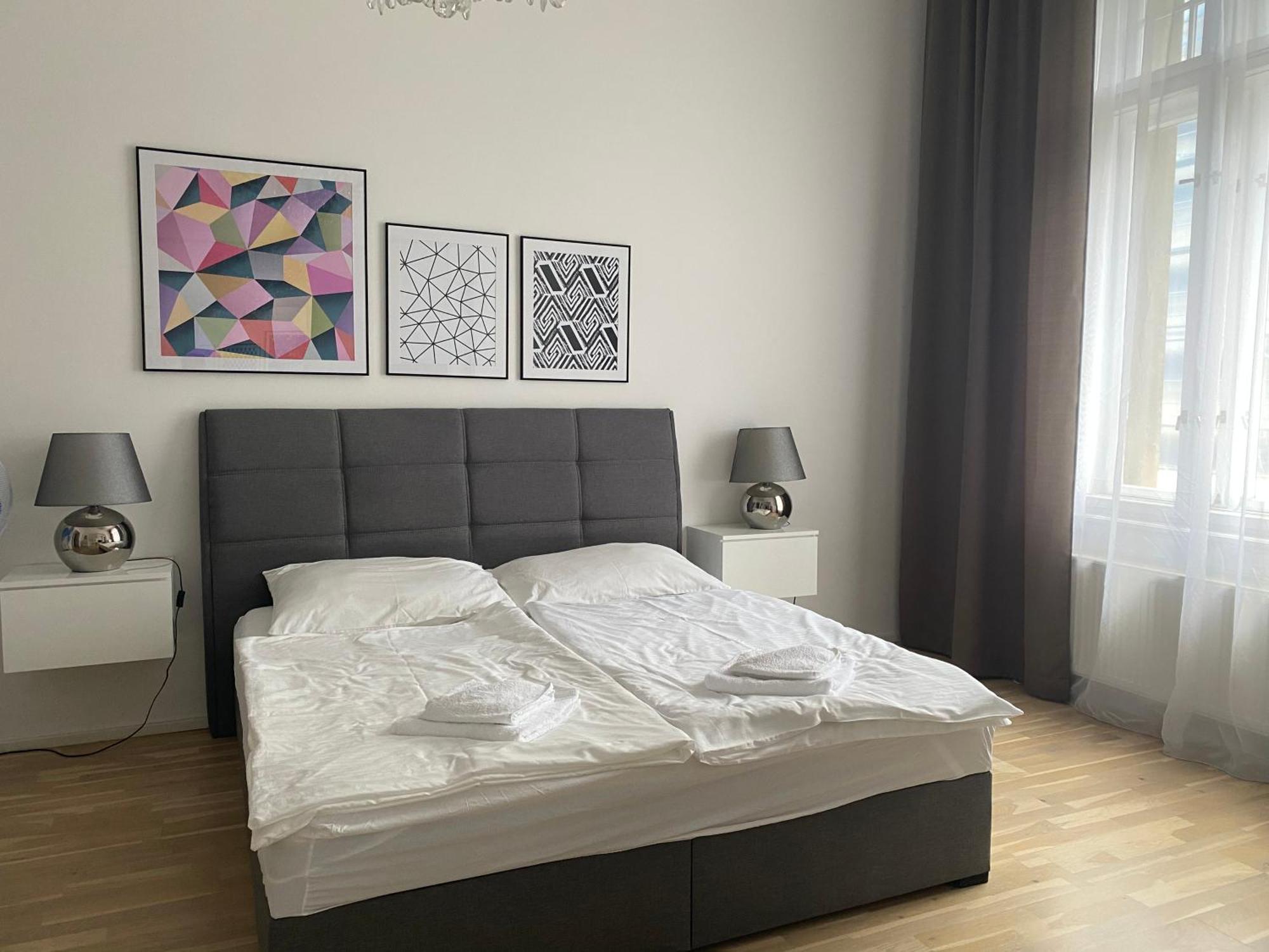 Top Class Apartment In Old Town 2 Bedrooms براغ المظهر الخارجي الصورة