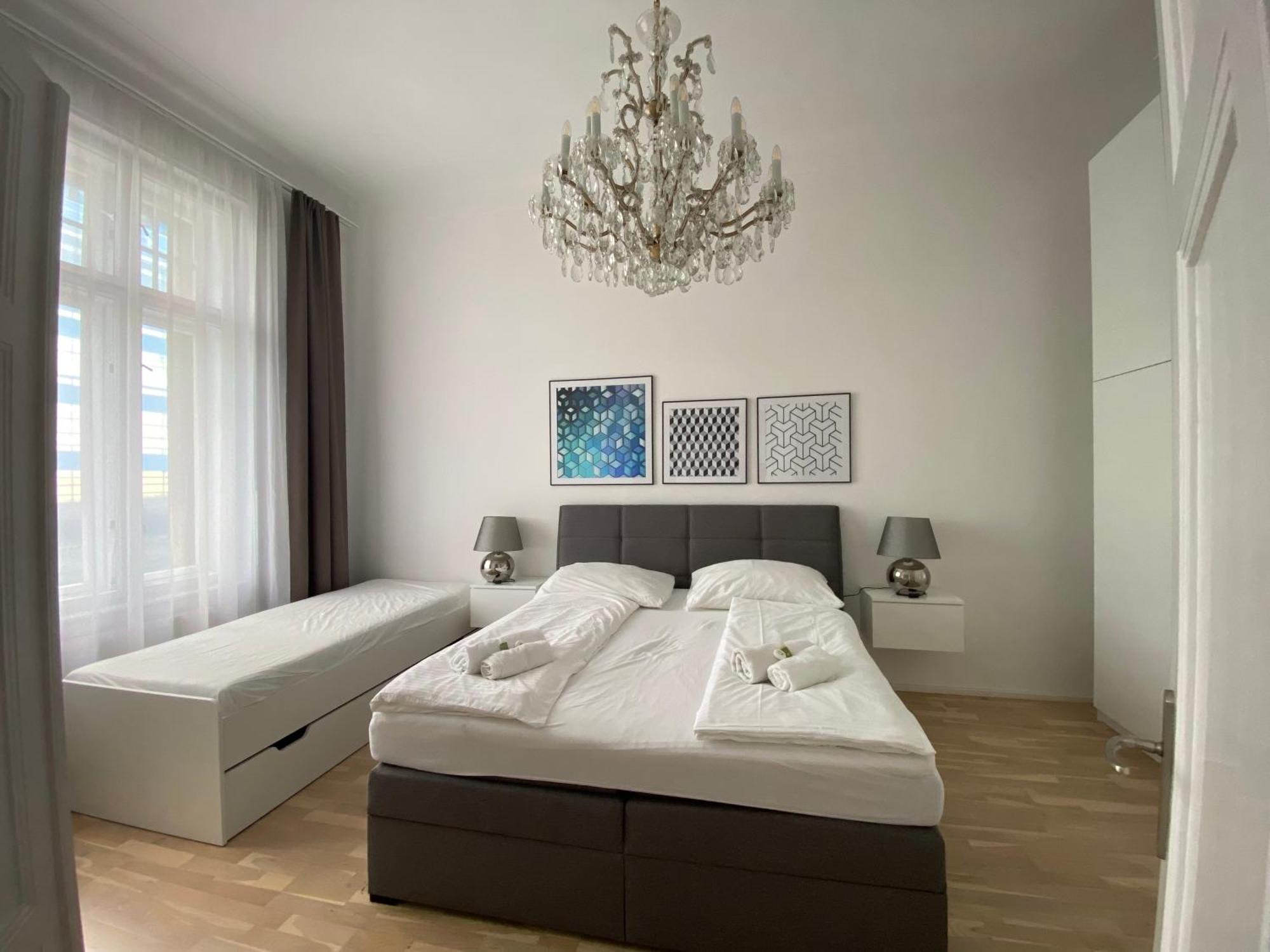 Top Class Apartment In Old Town 2 Bedrooms براغ المظهر الخارجي الصورة